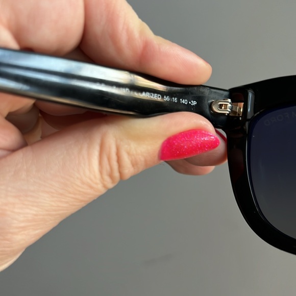 Tom Ford Polarized subtle cat eye sunglasses - Picture 5 of 7